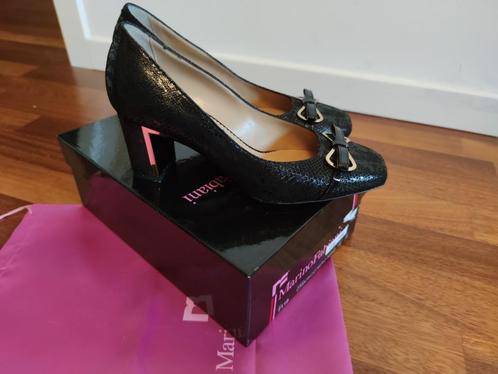 Marino Fabiani top Maat 40 Italiaanse designschoenen 340€, Kleding | Dames, Schoenen, Nieuw, Pumps, Zwart, Ophalen of Verzenden