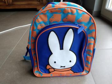 joli sac à dos pour tout-petit de la marque Miffy 