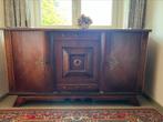 Dressoir, grote uitschuifbare tafel en kast., Ophalen