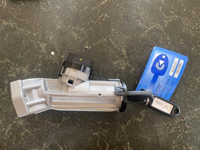 Kontaktslot + Sleutel van een Fiat Ducato, Auto-onderdelen, Overige Auto-onderdelen, Fiat, Gebruikt, 3 maanden garantie, Ophalen of Verzenden