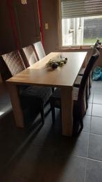 Eetafel met 6 bruine rieten stoelen. Lengte 1m90, Ophalen, Gebruikt