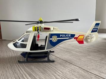 Playmobil city action 6921 politiehelikopter disponible aux enchères