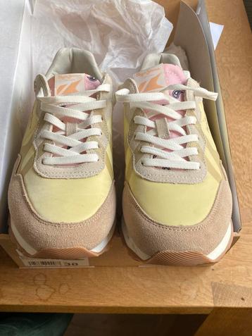 Pepe Jeans sneakers zachtgeel, rose en khaki mt 38 in doos beschikbaar voor biedingen