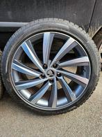 Skoda Octavia IV Velgen met winterbanden 225 45 18 5x112, Auto-onderdelen, Banden en Velgen, 18 inch, Gebruikt, Banden en Velgen