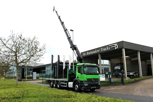 Mercedes Arocs 3240 8x4 - 2016 - 434.000 km - EURO 6 - HIAB, Auto's, Vrachtwagens, Bedrijf, Te koop, Achteruitrijcamera, Radio