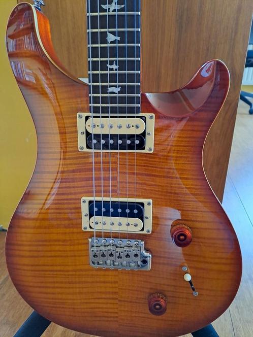 PRS SE Custom 22, Muziek en Instrumenten, Snaarinstrumenten | Gitaren | Elektrisch, Zo goed als nieuw, Fender, Ophalen