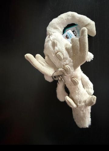 Jellycat Snow Dragon Bag Charm beschikbaar voor biedingen