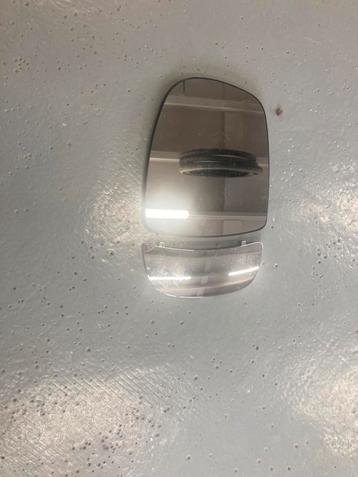 Autospiegel renault traffic beschikbaar voor biedingen