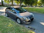 Ford Focus 1.6 TDCI (85kw/115ch) diesel, Auto's, Ford, Te koop, Emergency brake assist, 5 deurs, Stof