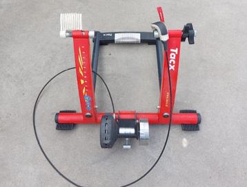 Tacx Cycleforce One-fietsrollen   beschikbaar voor biedingen