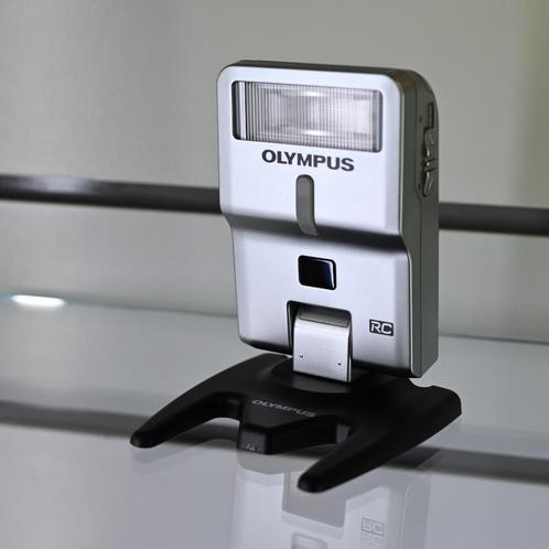 OLYMPUS FL-300R Flits *OUTLET*, Audio, Tv en Foto, Foto | Flitsers, Zo goed als nieuw, Olympus, Ophalen of Verzenden