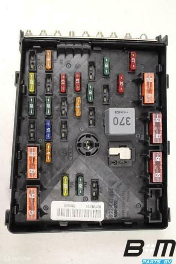 Zekeringkast in motorruimte VW Passat B7 Variant 3C0937125 beschikbaar voor biedingen