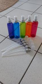 Bouteille avec push push, Maison & Meubles, Cuisine| Tupperware, Enlèvement, Comme neuf