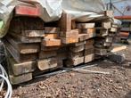 Lot de bois ( madrier - bille de chemin de fer - planches ), Bricolage & Construction, Utilisé