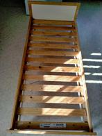 Houten kinderbedje 70 x160 cm, Ophalen, Matras