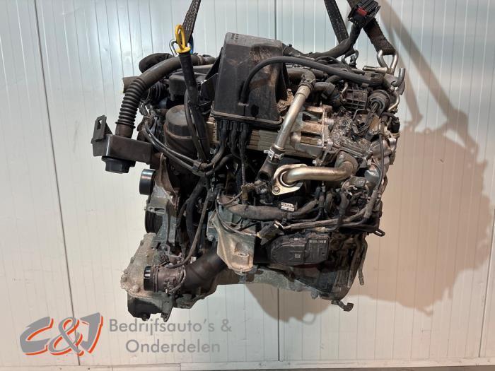 Moteur d'un Mercedes Vito, Autos : Pièces & Accessoires, Moteurs & Accessoires, Mercedes-Benz, Utilisé, 3 mois de garantie, Enlèvement ou Envoi