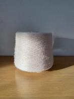 1 bobijn zacht roze mohair, Ophalen, Nieuw, Breien, Wol of Garen