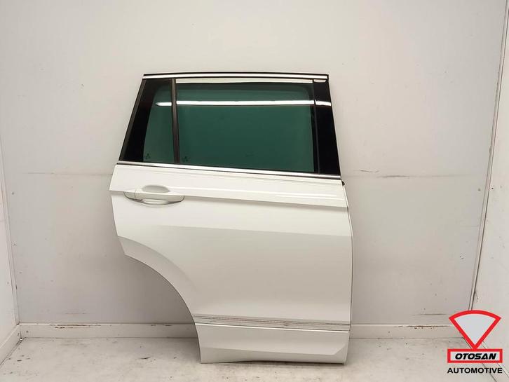 VW Tiguan 5NA R-Line Portier Deur Rechts Achter LC9A, Auto-onderdelen, Carrosserie, Deur, Volkswagen, Achter, Rechts, Gebruikt