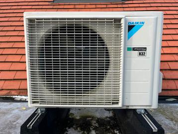 SDA25-VL : Daikin Split R32 2,5 kW vloermodel Perfera beschikbaar voor biedingen