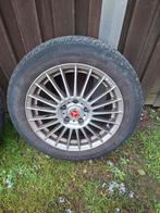 Mercedes w201 w124 velgen + winterbanden, Auto-onderdelen, Banden en Velgen, Ophalen, 16 inch, Winterbanden, Velg(en)