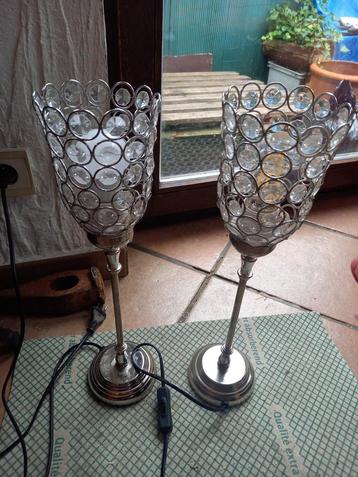 Lampe tulipe  beschikbaar voor biedingen