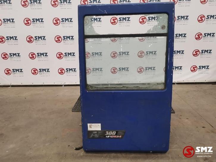 Occ Deur links Renault Magnum AE 380, Auto-onderdelen, Vrachtwagen-onderdelen, Renault, Carrosserie en Plaatwerk, Gebruikt