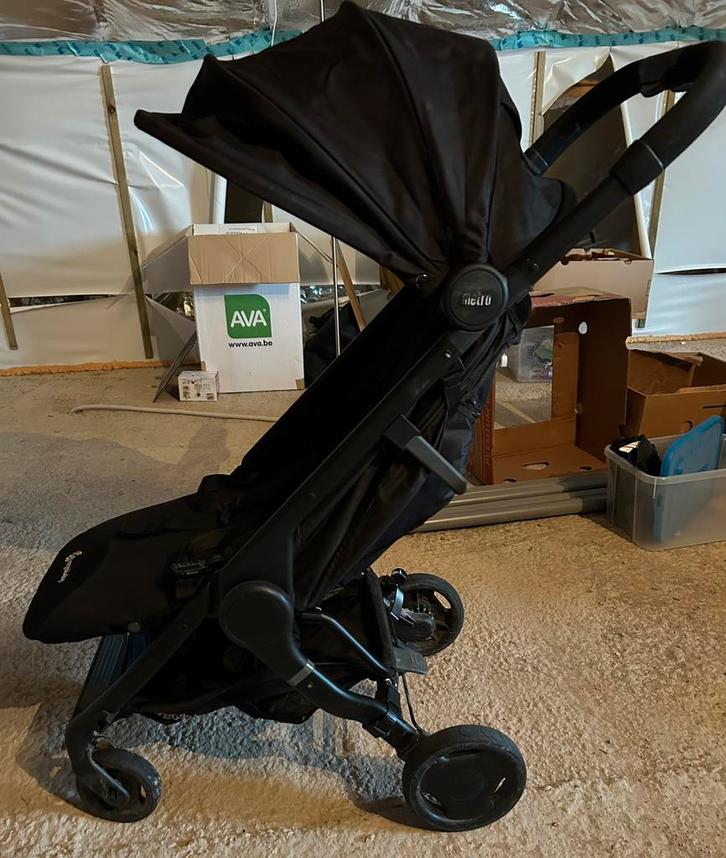 Ergobaby Metro Buggy, Enfants & Bébés, Buggys, Utilisé, Autres marques, Protection de pluie, Dossier réglable, Ombrelle, Enlèvement