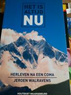 Het is altijd nu - Jeroen Walravens, Livres, Guides touristiques, Comme neuf, Enlèvement ou Envoi