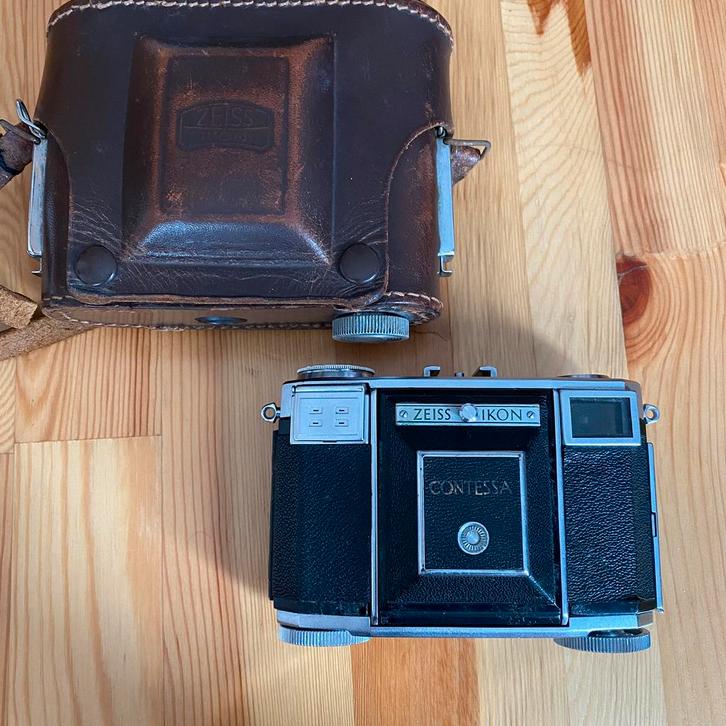Zeiss Ikon Contessa, Zeiss Opton T rood 45 mm f2.8 *perfect, Audio, Tv en Foto, Fotocamera's Analoog, Zo goed als nieuw, Compact