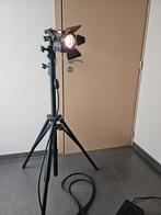 Statief+lamp+omvormer, Audio, Tv en Foto, Fotografie | Fotostudio en Toebehoren, Zo goed als nieuw, Ophalen