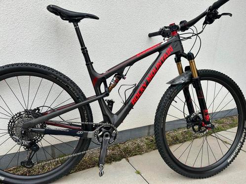 Rocky Mountain Element M, Fietsen en Brommers, Fietsen | Mountainbikes en ATB, Zo goed als nieuw, Ophalen