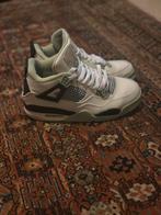 Jordan 4 seafoam 42, Ophalen, Zo goed als nieuw, Schoenen