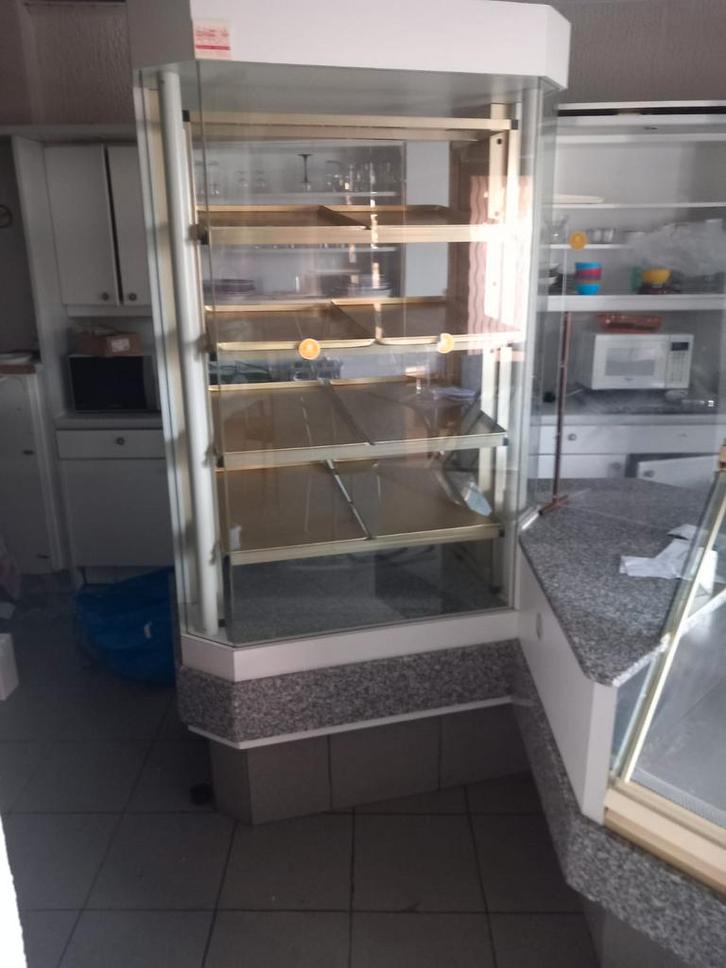 Fond commerce  avendre a neder 1120, Articles professionnels, Horeca | Équipement de cuisine