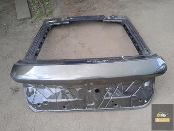 BMW G06 X6 achterklep beschikbaar voor biedingen