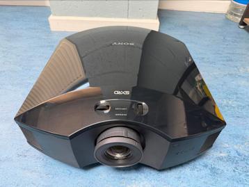 Sony VPL HW30ES beamer projector beschikbaar voor biedingen