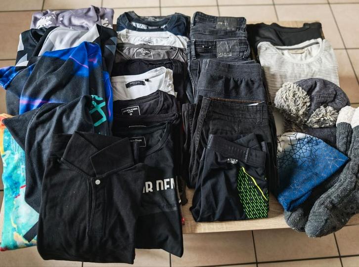 Lot vêtements garçon ado M, Kleding | Heren, Heren-kledingpakketten, Gedragen, Ophalen