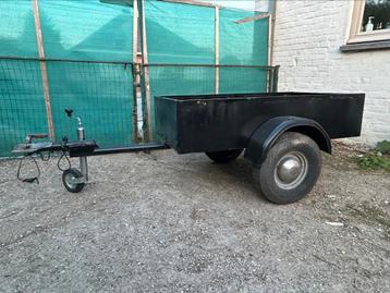 Aanhangwagen te koop beschikbaar voor biedingen