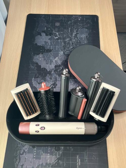 Dyson airwrap complete long, Handtassen en Accessoires, Uiterlijk | Haarverzorging, Zo goed als nieuw, Ophalen of Verzenden
