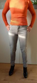 ALS NIEUW! TRENDY GRIJS/ZWARTE JEANS VERO MODA, Grijs, Ophalen of Verzenden, Zo goed als nieuw, Vero Moda