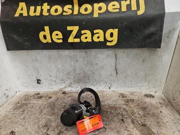 Veiligheidsgordel rechts-voor van een Ford Fiesta beschikbaar voor biedingen