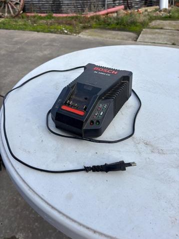 bosch acculader 18V beschikbaar voor biedingen