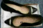 Escarpins noirs / dorés à talons 39 NEUFS, Pumps, Zwart, Nieuw, Ophalen of Verzenden