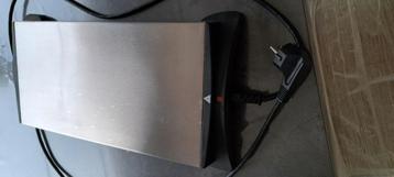 Electronische schotelverwarmer  beschikbaar voor biedingen