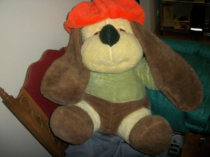 Grotere Knuffel een hond, Kinderen en Baby's, Speelgoed | Knuffels en Pluche, Zo goed als nieuw, Hond, Ophalen