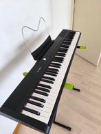 Piano/Keyboard, Muziek en Instrumenten, Ophalen, Zo goed als nieuw, 88 toetsen