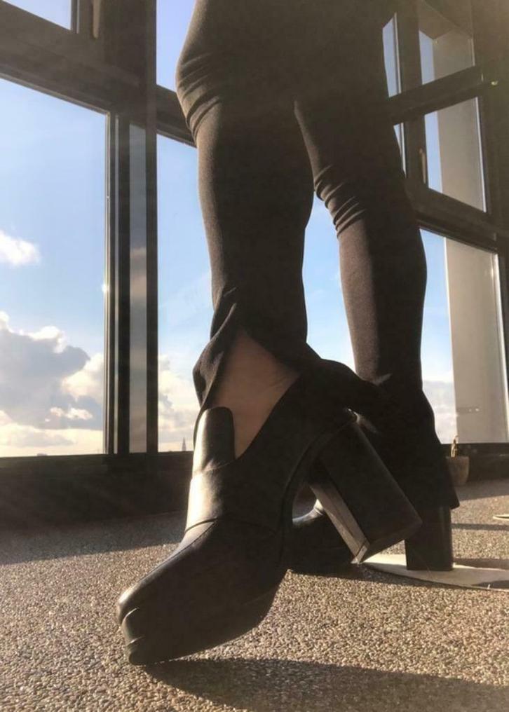 Gratis verzenden nieuwe luxe zwarte leren blokhakken mt 41, Kleding | Dames, Schoenen, Nieuw, Schoenen met hoge hakken, Zwart