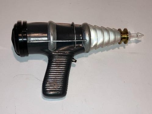 Space Gun Robby de robot op ware grootte 1/1 - prototype? Ac, Antiek en Kunst, Antiek | Speelgoed, Ophalen of Verzenden