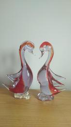 Cygnes en verre rouge, Ophalen