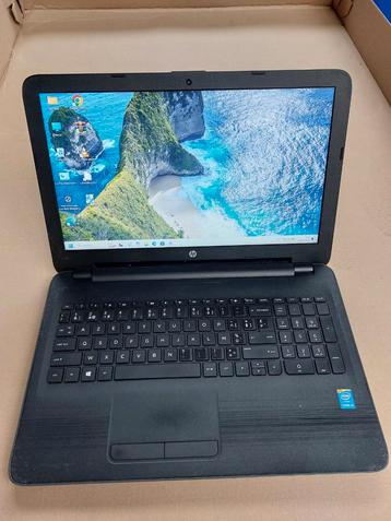 HP 15inch laptop met windows 11, startklaar beschikbaar voor biedingen