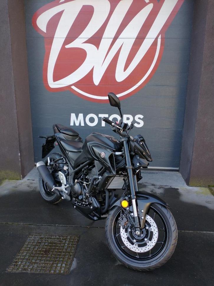 Yamaha MT-03 Tech Black @BW Motors Mechelen, Motoren, Motoren | Yamaha, Bedrijf, Naked bike, 12 t/m 35 kW, 2 cilinders, Ophalen
